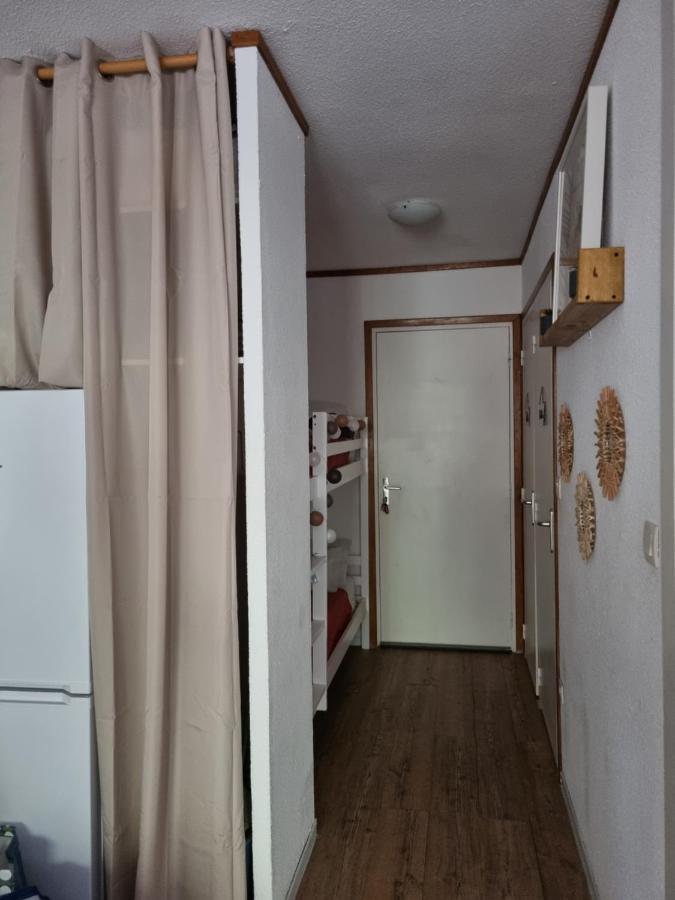 Apartamento T2 Calvi Entierement équipé à 150m De La Plage.